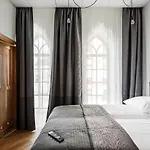 Piano Aparthotel