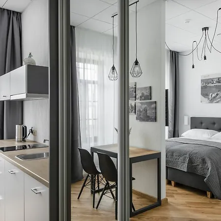 Piano Aparthotel 3*