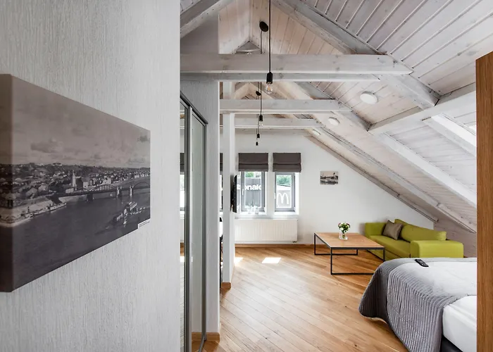 Piano מלון דירות 4*